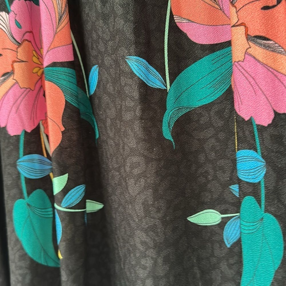 Sunshine 79 Cascade Cover-Up Caftan - Picture 4 of 4